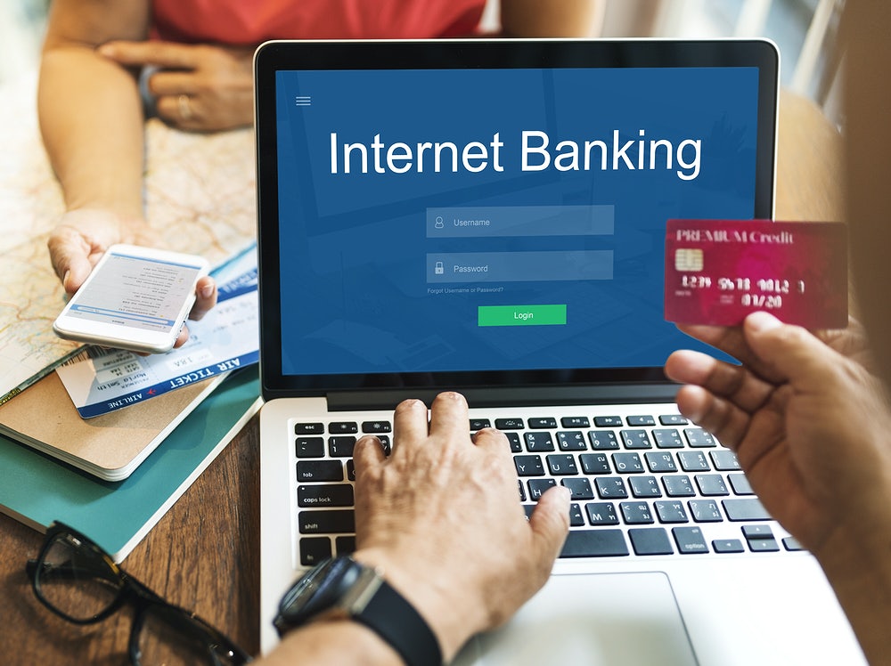 k-107-atom-19046-lyj2198-1-internetbanking